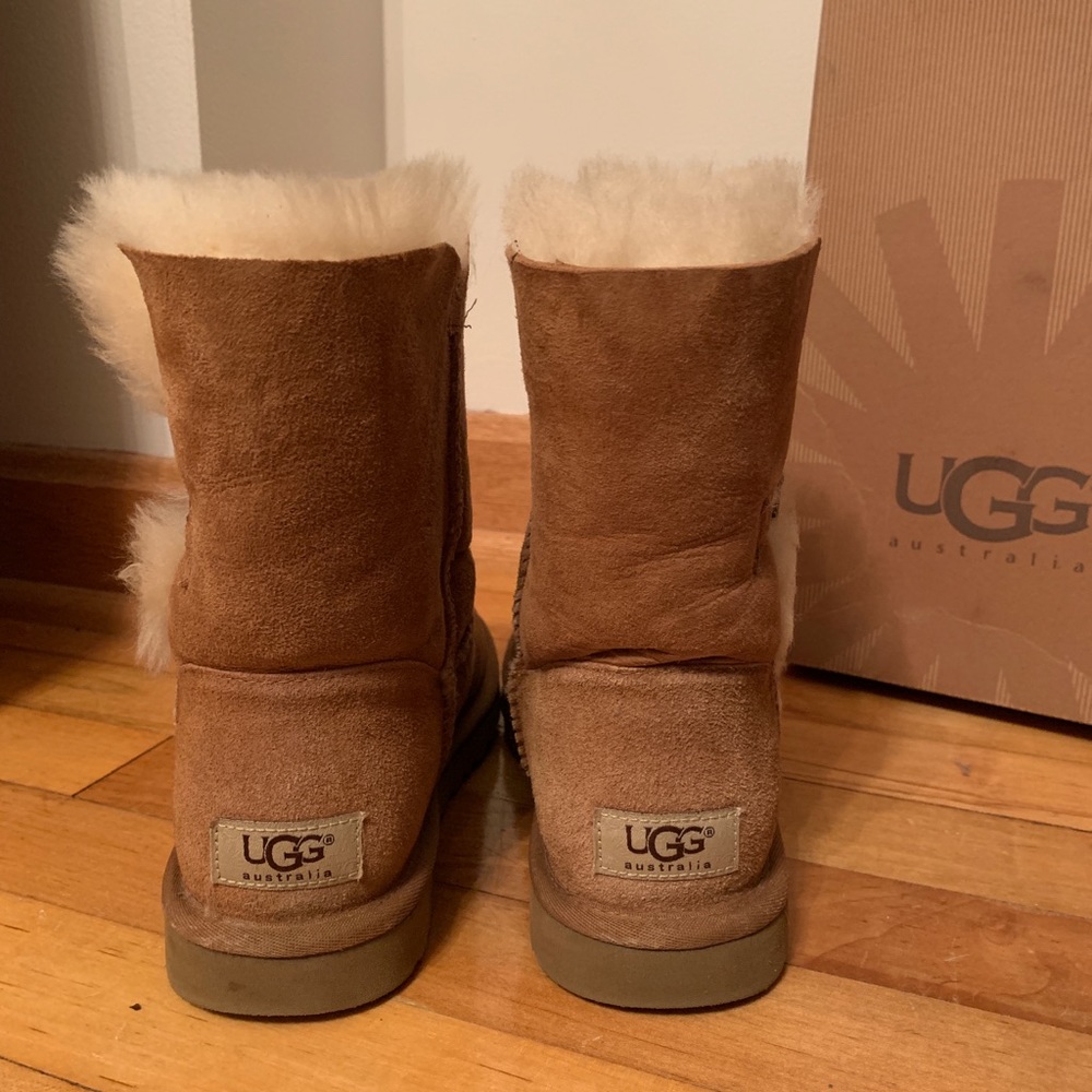 Ugg Bailey Button Boots Chestnut - image 5